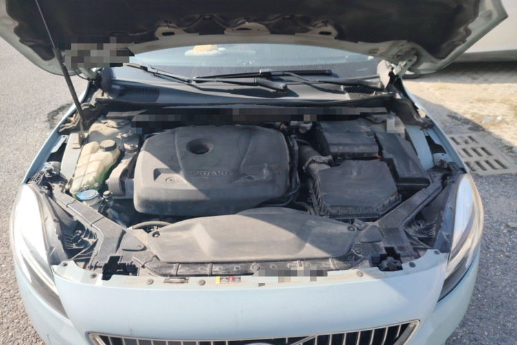 沃尔沃V40 2018款 T3 智雅版局部细节24