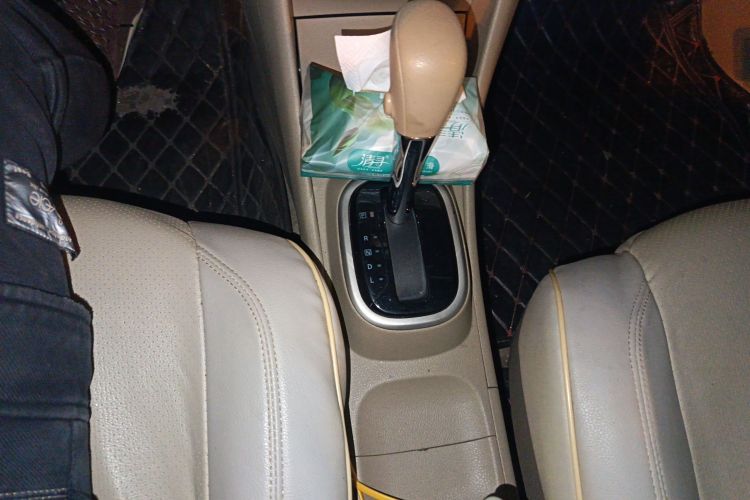 日产 轩逸 2018款 经典 1.6XE CVT舒适版中控内饰18