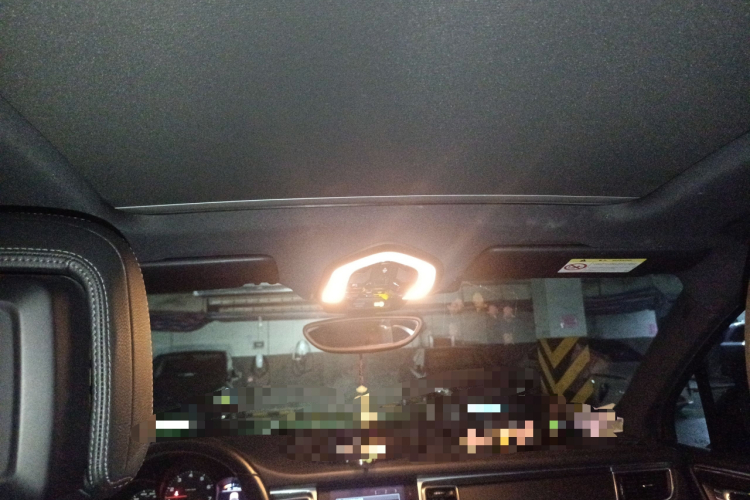 保时捷 2017款  Macan 2.0T中控内饰22