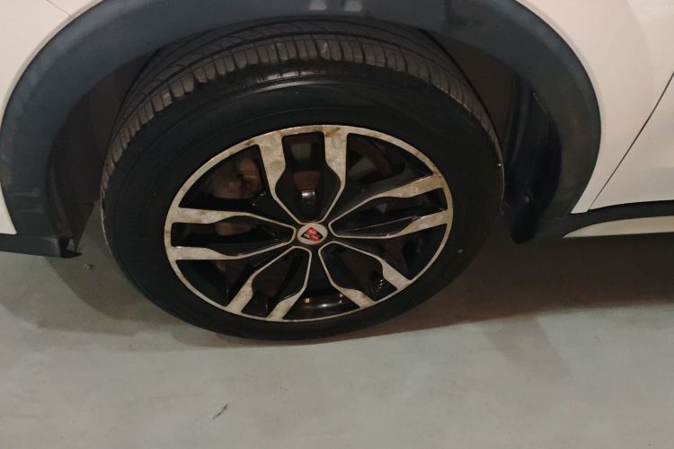 荣威RX5 2016款 30T 四驱自动互联网智尊版车身外观6007