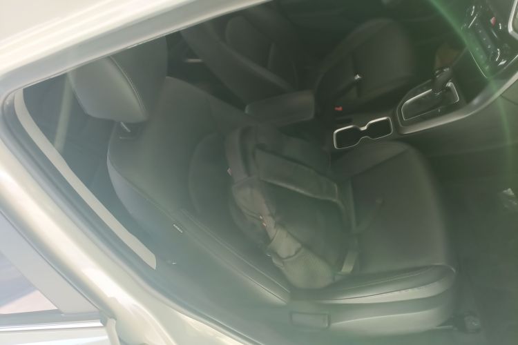 北京现代ix35 2020款 2.0L 自动两驱智勇·畅享版局部细节41