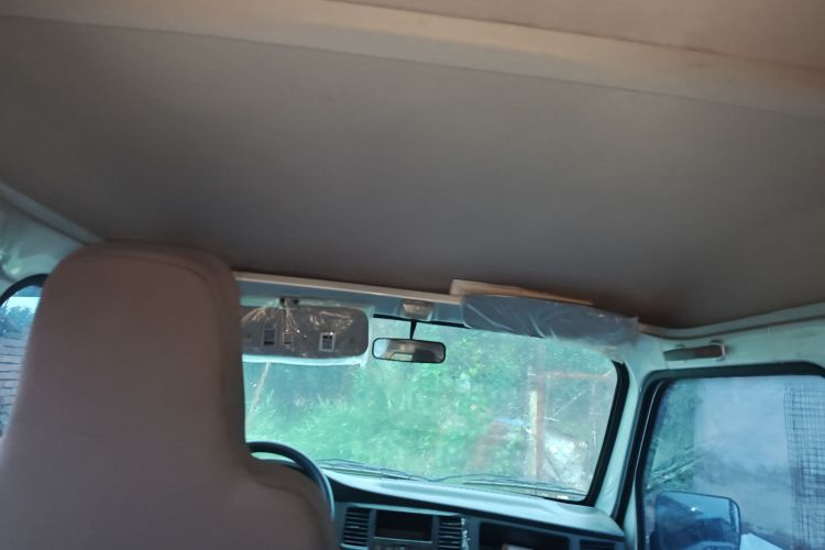 五菱汽车 五菱之光 2023款 1.5L 实用型 5/7座局部细节22