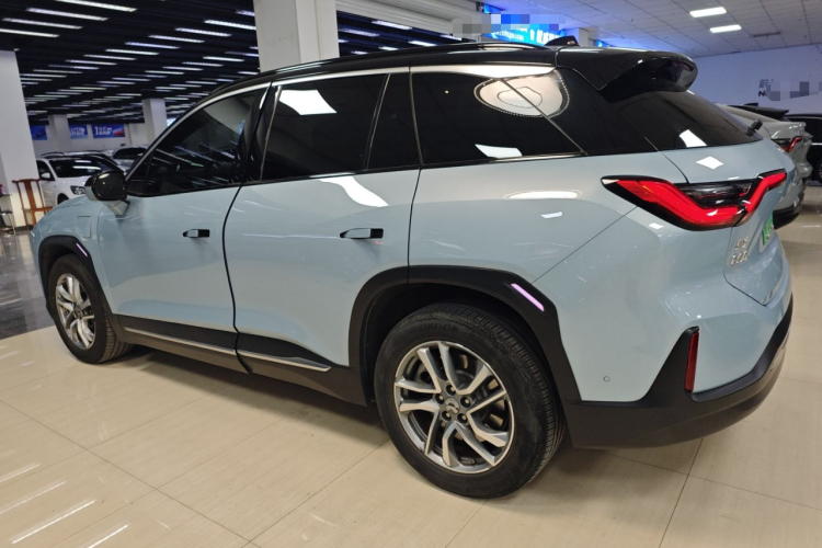 蔚来ES6 2020款 600KM 运动版车身外观6003