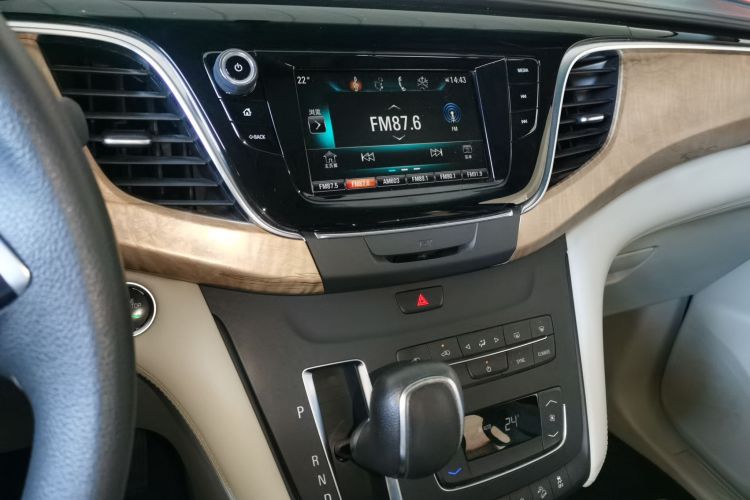 别克GL8 2017款 ES 28T 舒适型 国V局部细节16