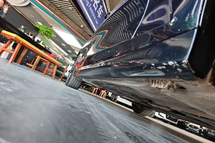 宝马3系 2025款 330Li M运动曜夜套装局部细节9001