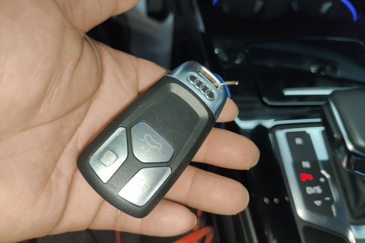 奥迪A5 2024款 Sportback 40 TFSI 时尚动感型中控内饰11