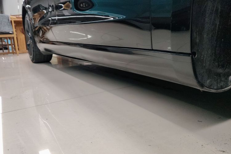 特斯拉 Model 3 2022款 后轮驱动版局部细节9001