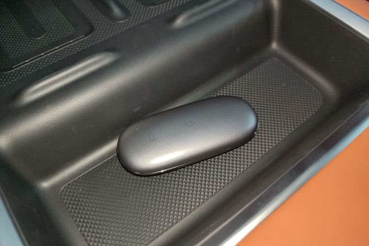 理想汽车 理想L9 2024款 Ultra中控内饰7001