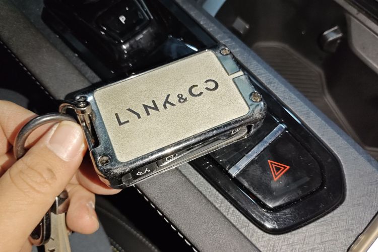 领克03 2023款 2.0TD DCT劲Pro中控内饰11