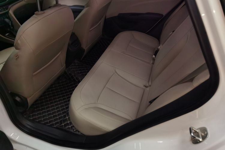 别克 英朗 2019款 15T 双离合互联精英型 国VI中控内饰7004