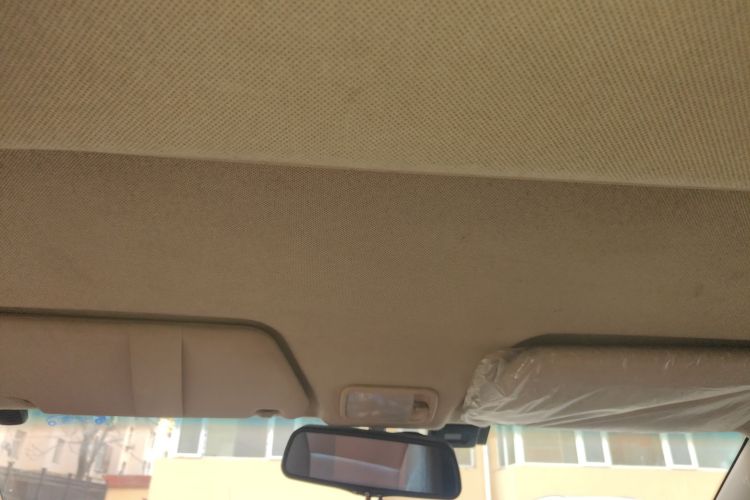 五菱汽车 五菱宏光 2016款 1.5L 改款S舒适型中控内饰22