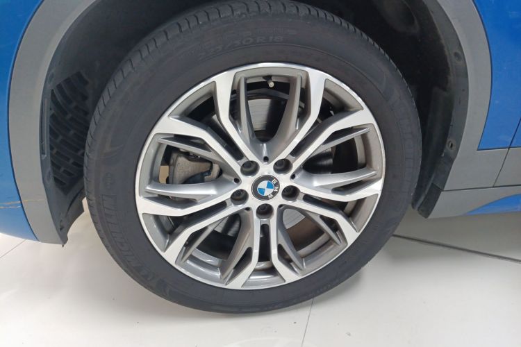 宝马X2(进口) 2018款 sDrive25i 领先型M越野套装 国V车身外观6003