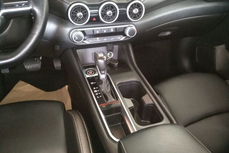 日产 轩逸 2020款 1.6L XL CVT悦享版局部细节18