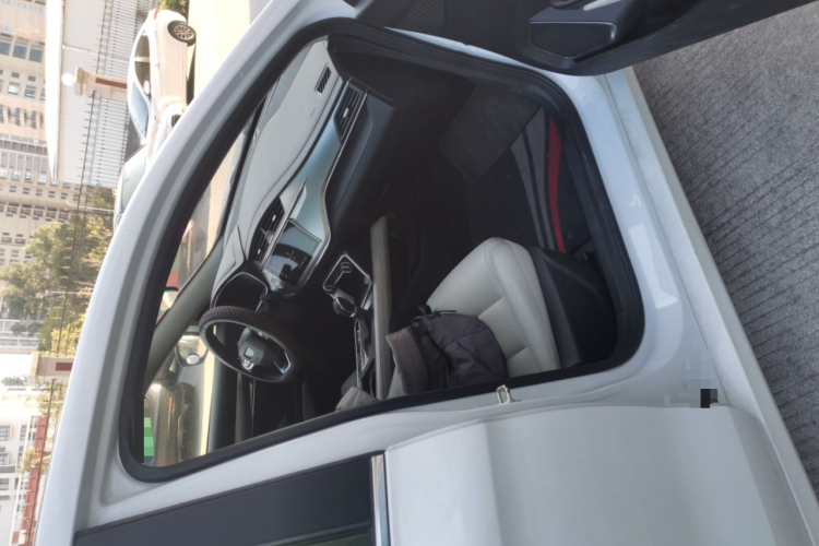 吉利汽车 缤瑞 2018款 14T CVT缤致版局部细节9005