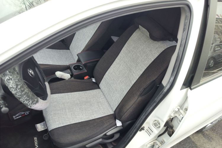 丰田 威驰 2017款 1.5L CVT创行版中控内饰19