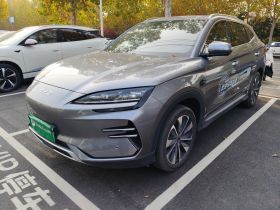 比亚迪 宋PLUS新能源 2025款 EV 520km 尊贵型