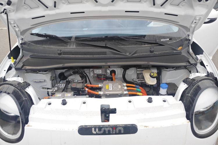 长安启源 长安Lumin 2024款 130km 清悦款机舱底盘24