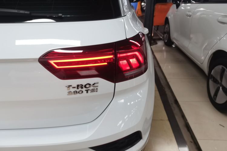 大众 T-ROC探歌 2018款 280TSI DSG四驱舒适型 国V车身外观6001