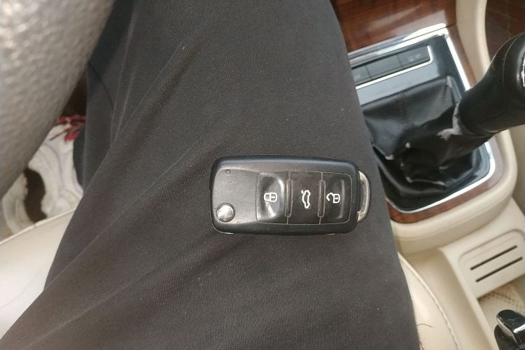 大众 朗逸 2013款 1.4TSI 手动舒适版中控内饰11