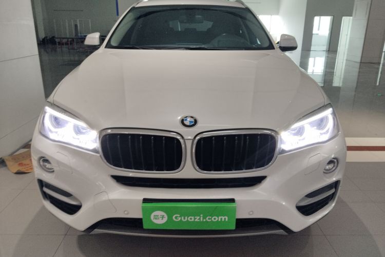 宝马X6 2015款 xDrive35i 领先型车身外观2