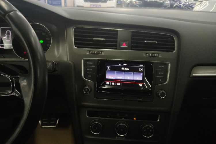 大众 高尔夫 2016款 230TSI 自动舒适型局部细节16