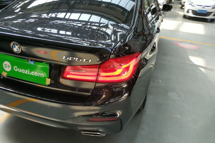 宝马5系 2019款 525Li M运动套装车身外观6006