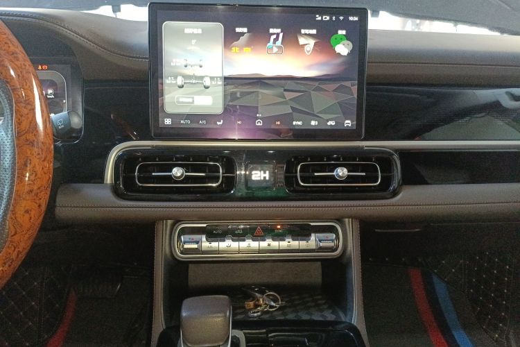 北京越野 北京BJ60 2022款 2.0T 周末版 五座局部细节16