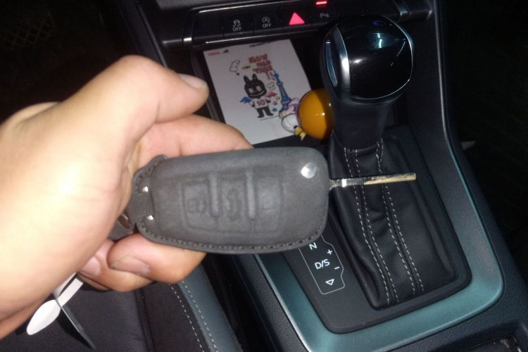 奥迪Q3 Sportback 2022款 40 TFSI 时尚型中控内饰7001