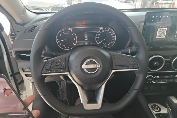 日产 轩逸 2023款 改款 1.6L CVT悦享版中控内饰13