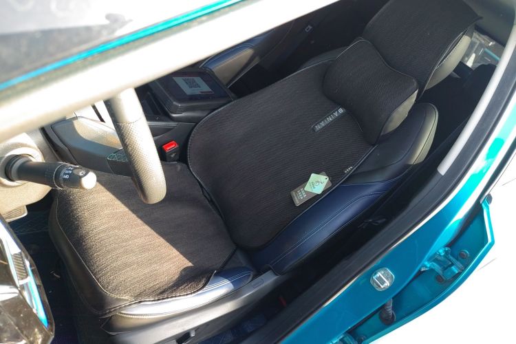 广汽传祺 传祺GS3 2023款 影速 270T R-STYLE版局部细节19