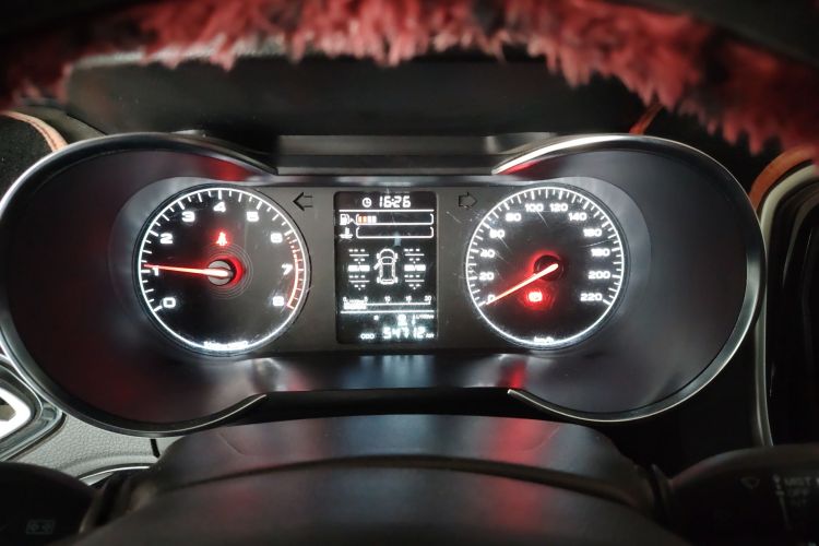 捷途X70 2018款 1.5T 手动畅行版中控内饰14