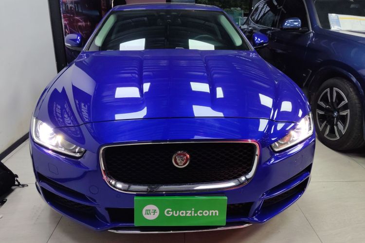 捷豹XEL 2019款 2.0T 200PS 尊享版车身外观2