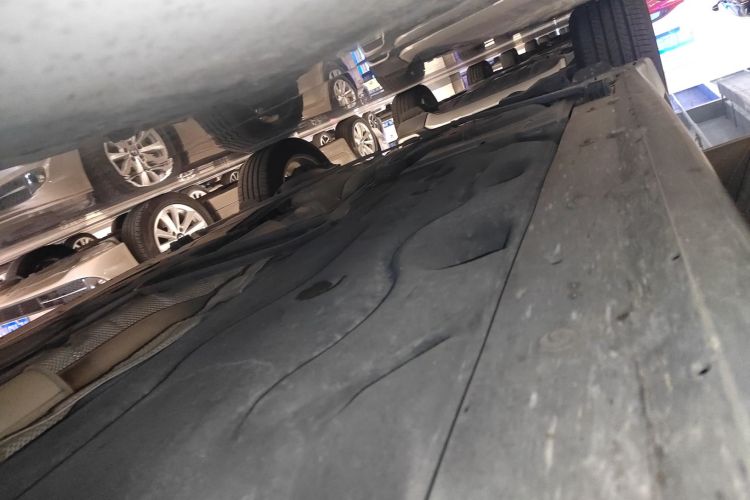 宝马X1 2018款 sDrive18Li 时尚型局部细节9001