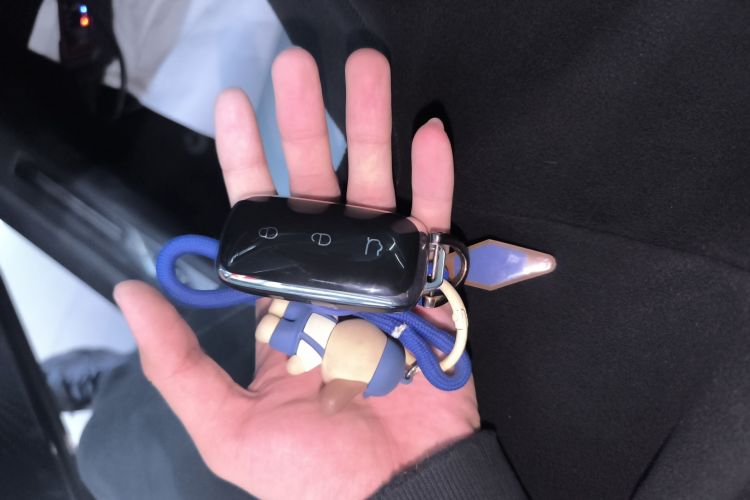 吉利银河 银河E8 2024款 550km 后驱PRO中控内饰11