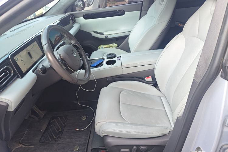 零跑汽车 零跑C01 2022款 后驱超长续航版中控内饰19