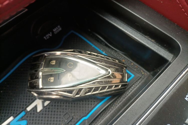 长安CS75 PLUS 2020款 2.0T 自动领航型中控内饰11