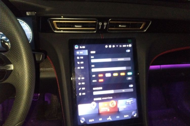 红旗H6 2023款 2.0T 致尚版局部细节16