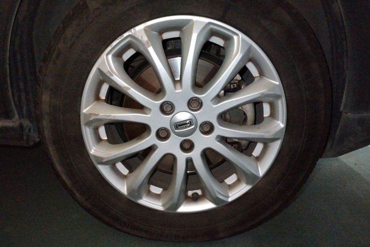 观致3 2016款 都市SUV 1.6T 自动致悦型车身外观6007