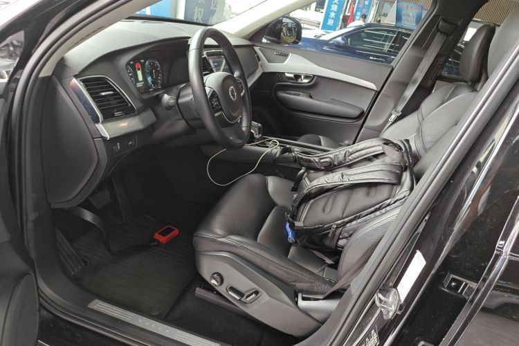 沃尔沃XC90 2017款 T6 智逸版 7座局部细节19