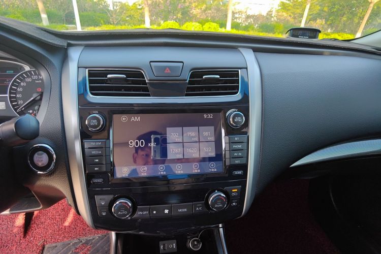 日产 天籁 2013款 2.0L XL舒适版局部细节16