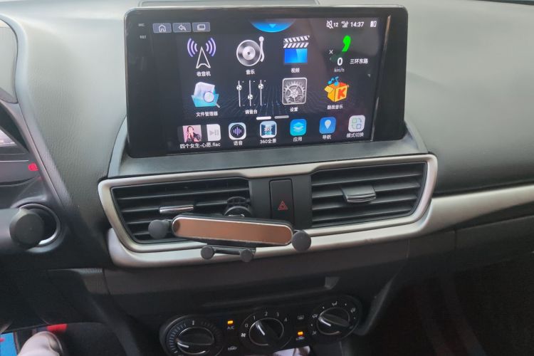 马自达3 昂克赛拉 2019款 云控版 三厢 1.5L 自动舒适型 国VI中控内饰16