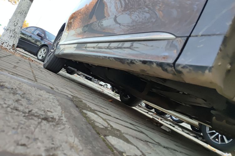 广汽传祺 传祺M8 2023款 领秀系列 390T 豪华版局部细节9001