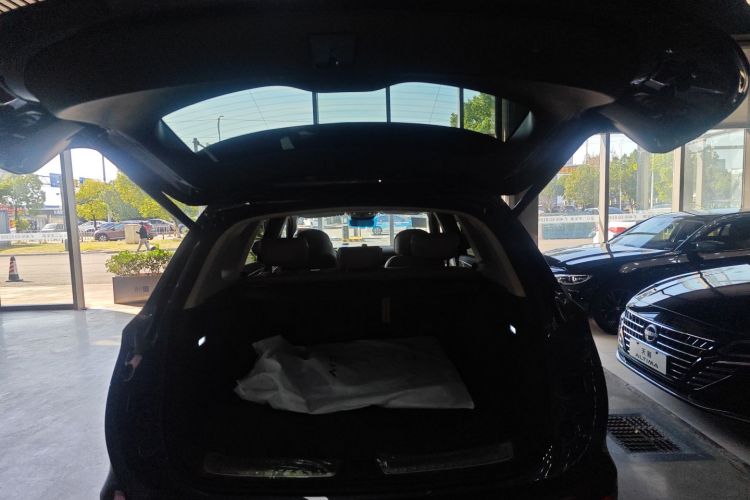 鸿蒙智行 问界M7 2024款 1.5T 后驱Plus版 5座机舱底盘23