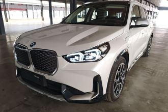 宝马iX1 2023款 xDrive30L X设计套装
