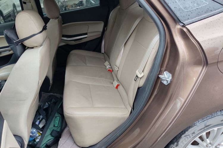 福特 福睿斯 2015款 1.5L 自动舒适型中控内饰21