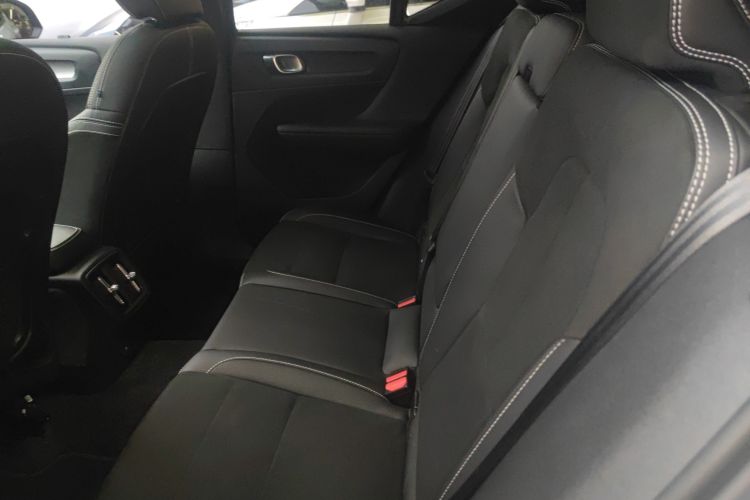 沃尔沃XC40新能源 2021款 P8 纯电 四驱智雅运动版中控内饰7004