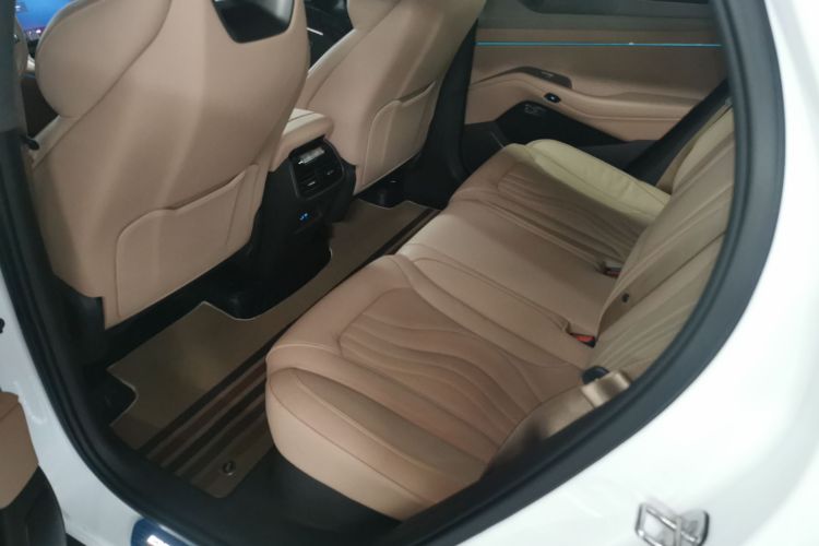 腾势N7 2023款 超长续航版中控内饰7004