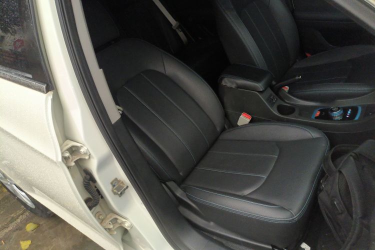 北汽新能源EU 2018款 EU快换乐途版局部细节41