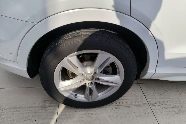 奥迪Q3 2016款 30 TFSI 风尚型车身外观6008