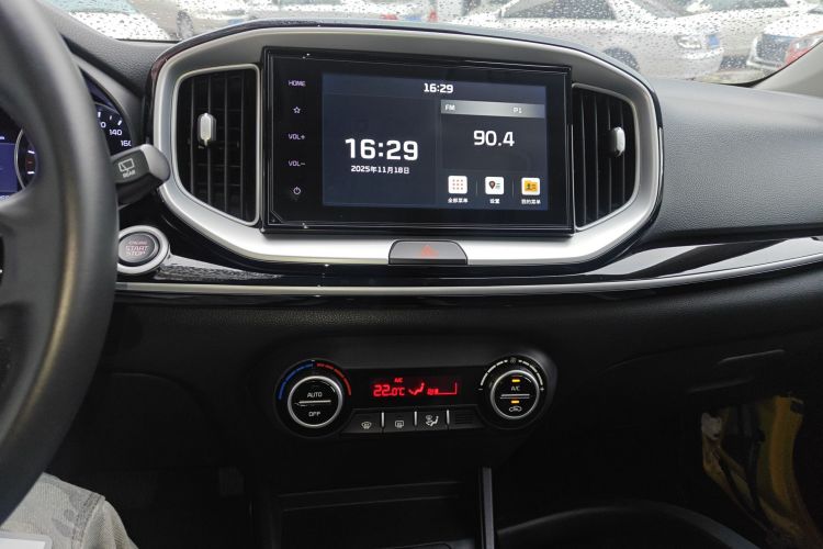 起亚 奕跑 2019款  1.4L 自动运动版 国VI中控内饰16